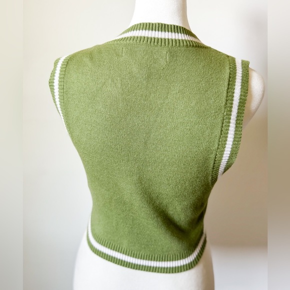 Urban Outfitters Randi Sweater Vest - Picture 8 of 9